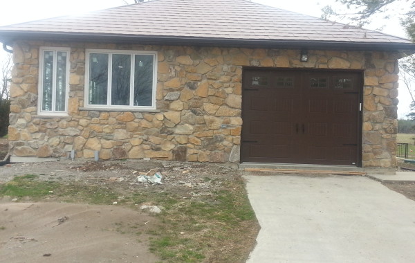 garage door, garage doors, openers, garage doors niagara, ON, door repair and service, tnc, tnc mobile maintenance, niagara, on, golden horseshoe garage doors