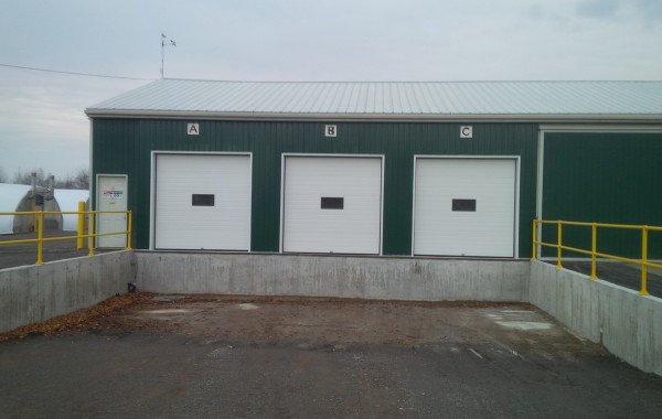 garage door, garage doors, openers, garage doors niagara, ON, door repair and service, tnc, tnc mobile maintenance, niagara, on, golden horseshoe garage doors