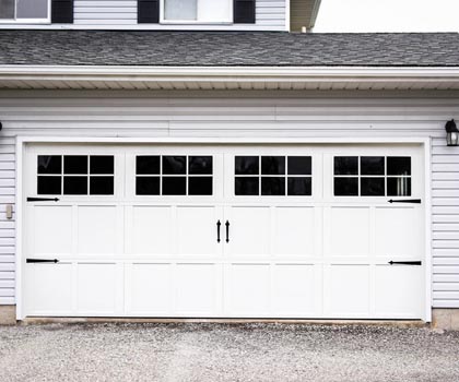 garage door, garage doors, openers, garage doors niagara, ON, door repair and service, tnc, tnc mobile maintenance, niagara, on, golden horseshoe garage doors