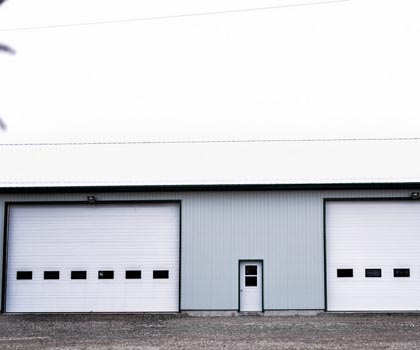 garage door, garage doors, openers, garage doors niagara, ON, door repair and service, tnc, tnc mobile maintenance, niagara, on, golden horseshoe garage doors