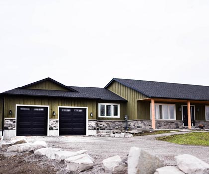 garage door, garage doors, openers, garage doors niagara, ON, door repair and service, tnc, tnc mobile maintenance, niagara, on, golden horseshoe garage doors