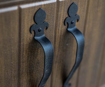 garage door, garage doors, openers, garage doors niagara, ON, door repair and service, tnc, tnc mobile maintenance, niagara, on, golden horseshoe garage doors